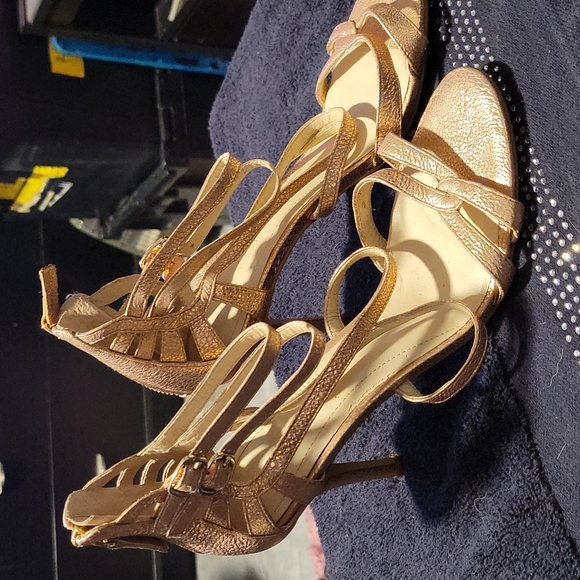 Rose Gold Heels - Picture 1 of 4